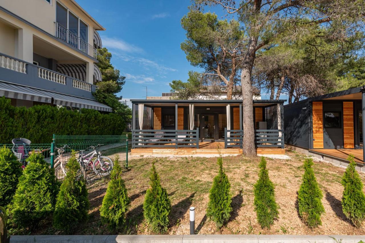 Guest House Malenica Sukošan Exterior foto
